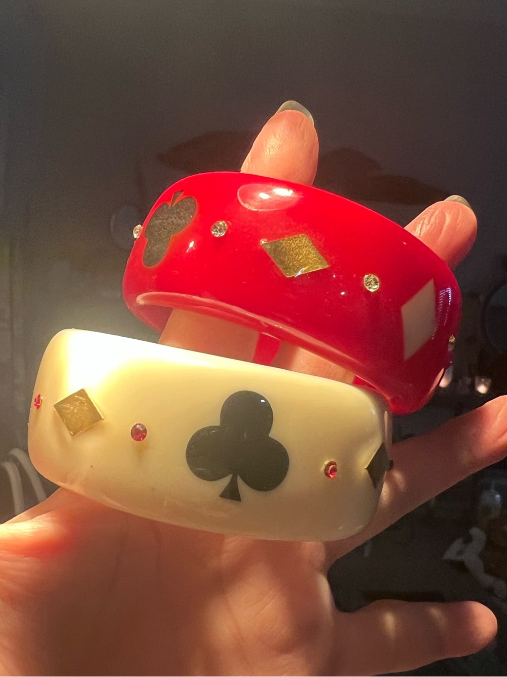 Kids Club & Diamond Motif Bangle Set - Red and Cream